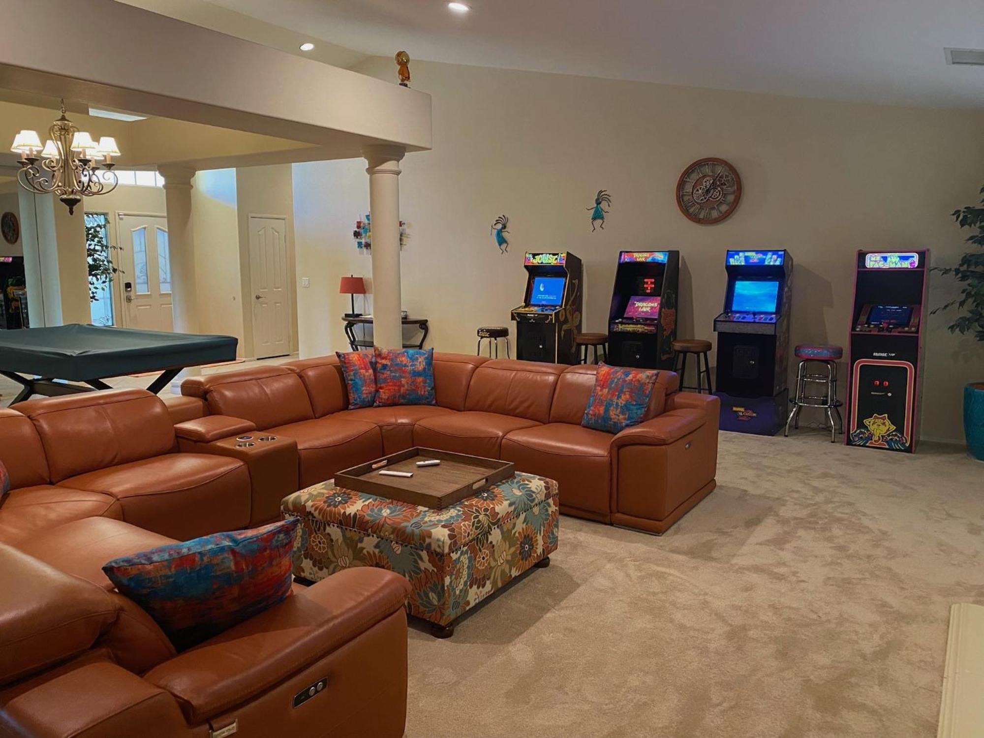 Coachella Chill: Luxury 4Br/4King Paradise Retreat Indio Dış mekan fotoğraf