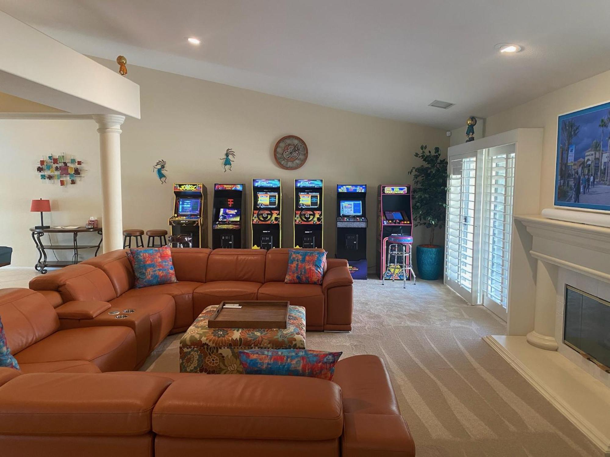 Coachella Chill: Luxury 4Br/4King Paradise Retreat Indio Dış mekan fotoğraf