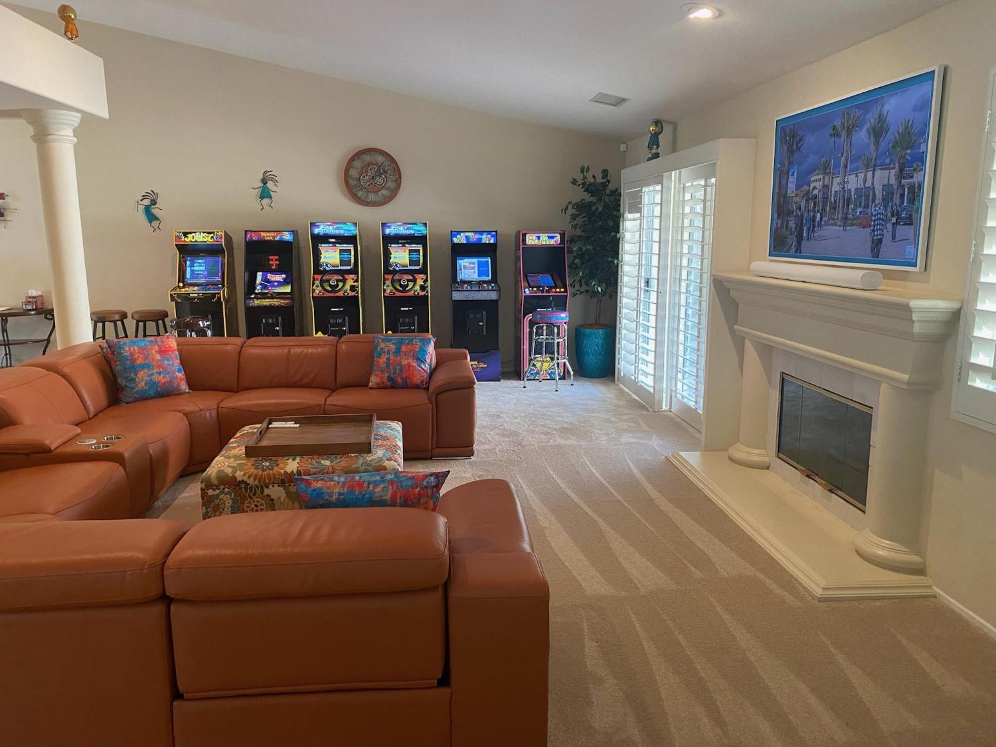 Coachella Chill: Luxury 4Br/4King Paradise Retreat Indio Dış mekan fotoğraf