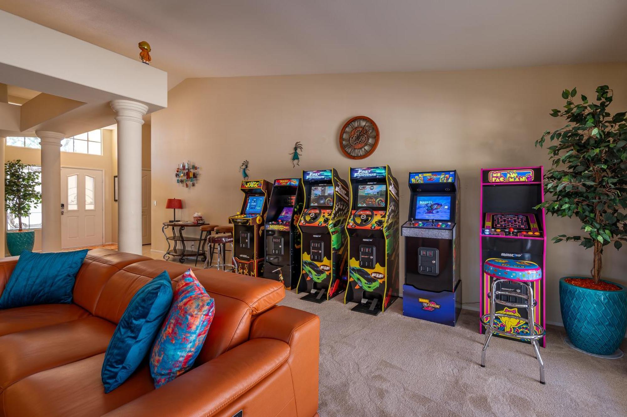 Coachella Chill: Luxury 4Br/4King Paradise Retreat Indio Dış mekan fotoğraf